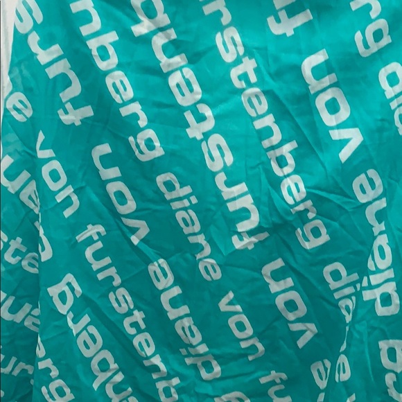 DvF Teal and White Scarf - Picture 2 of 2